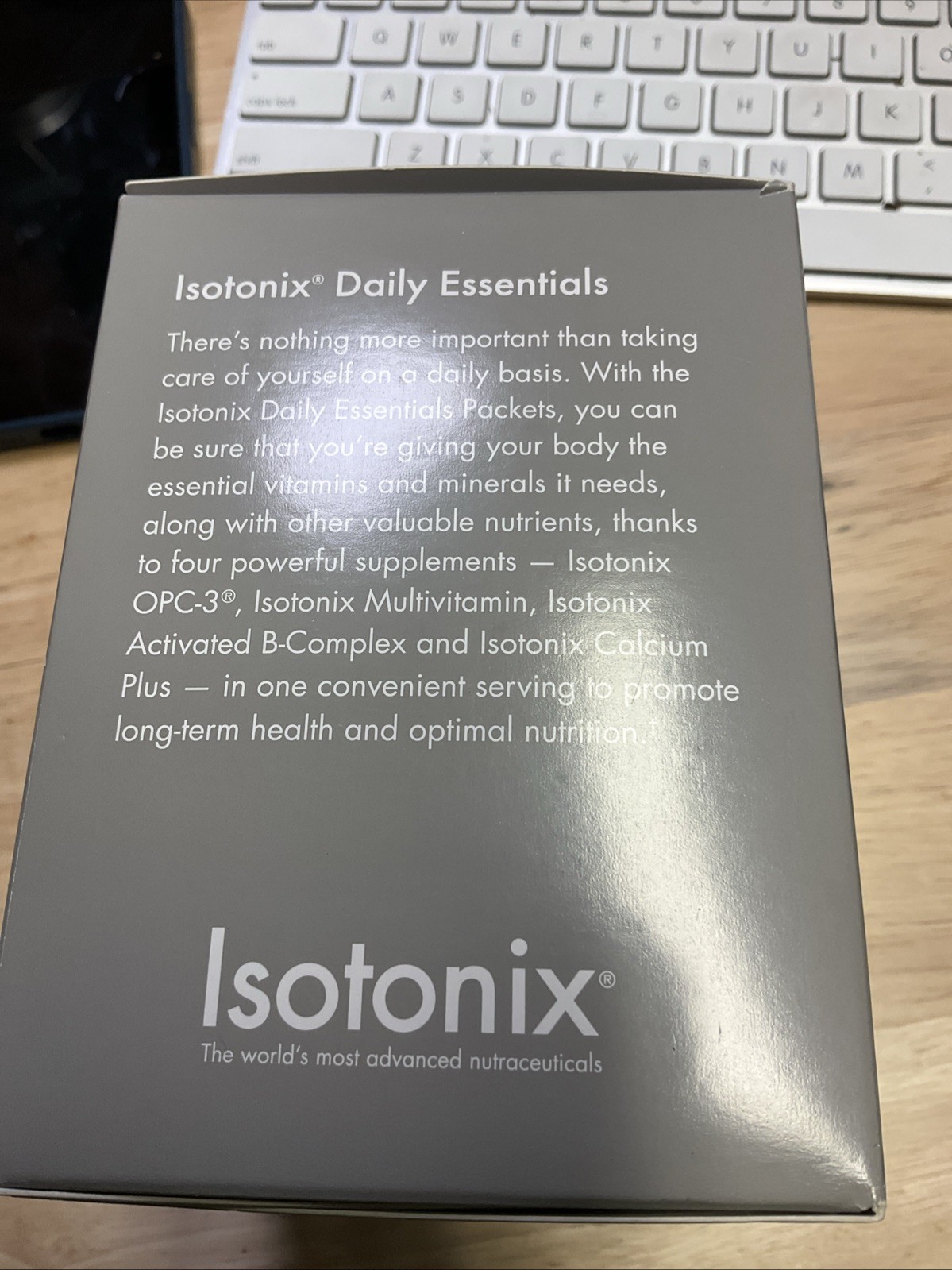 Isotonix Daily Essentials 30 Stick Packs – Exp 2/2027 New in Box
