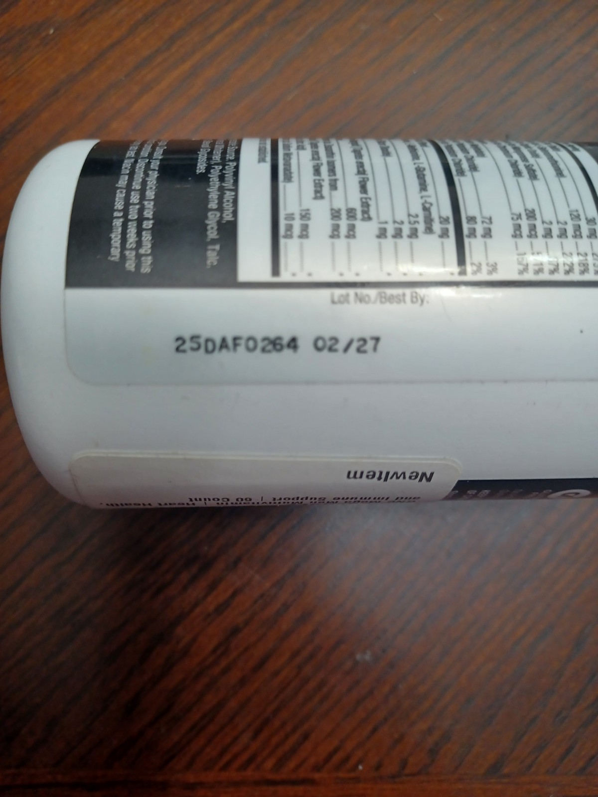 GNC Mega Men Essentials One Daily Multivitamin 60 Caplets Exp. 02/2027